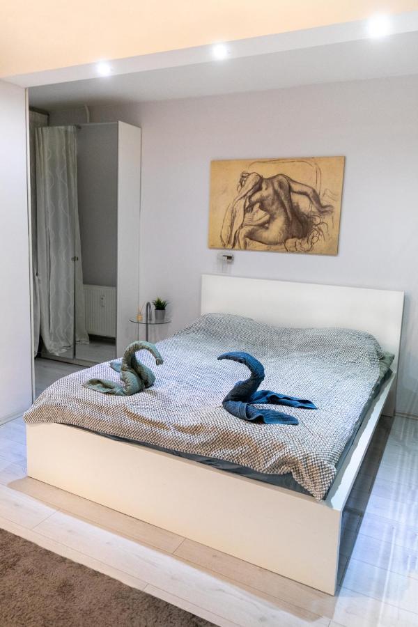 בודפשט Castle Apartment In The Center מראה חיצוני תמונה